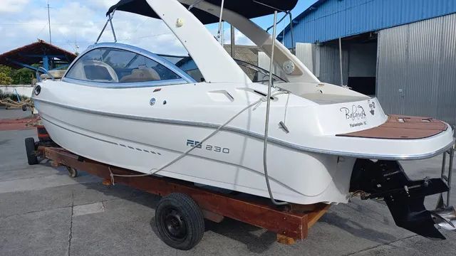 Fs 230 Ano 2017 x1 Mercruiser 200 HP ñ Focker Triton Phantom Cimitarra Ventura 