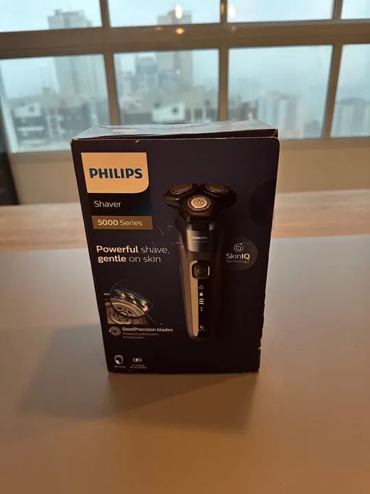 Barbeador Elétrico Philips 5000 Series - Novo - Foto 2