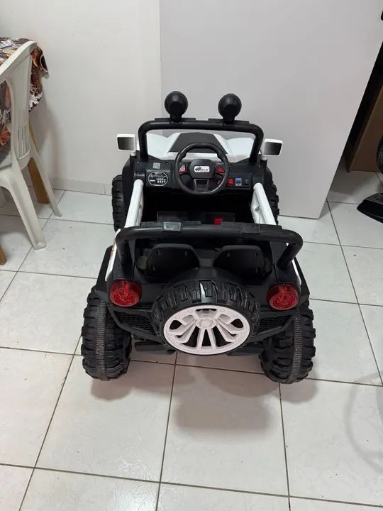 Carro Elétrico Infantil Jeep 4x4 - Foto 3
