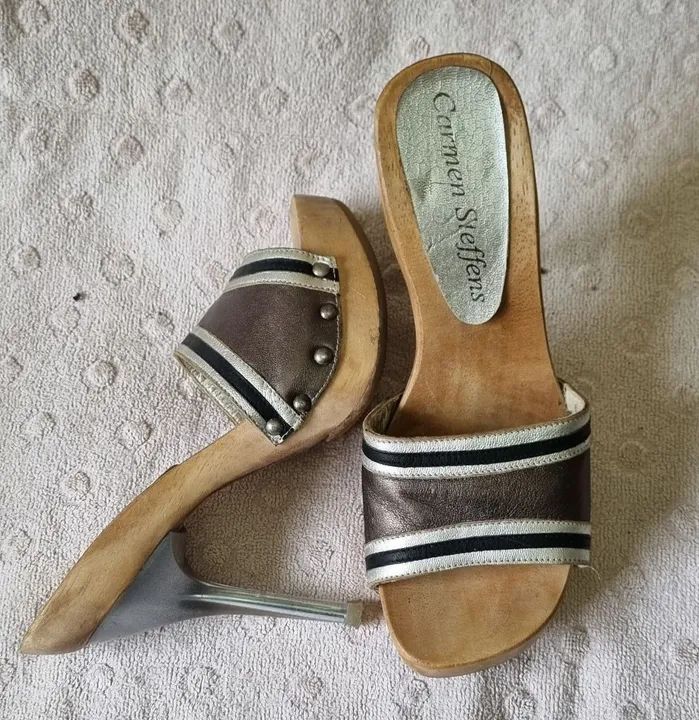 Sapatos sandalias numero 33 e 34 - Foto 3