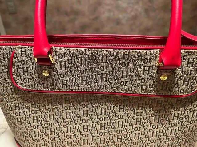 Bolsa  Victor Hugo original, belíssima 