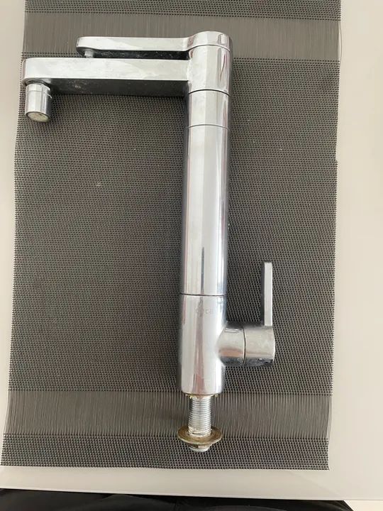 Torneira de Cozinha - semi nova - Foto 2