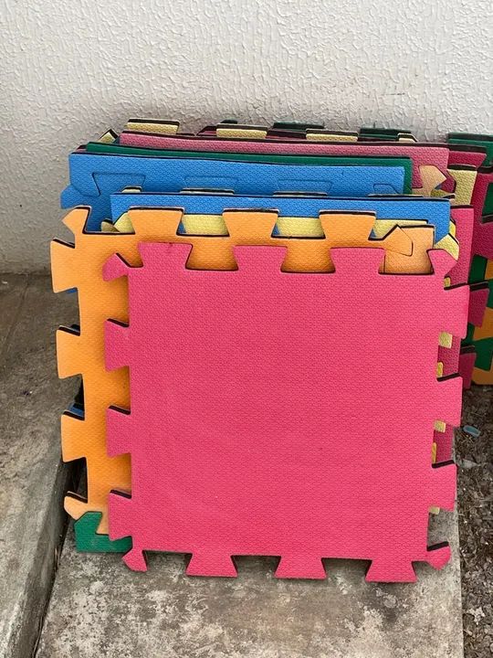 Vendo tatame infantil usado