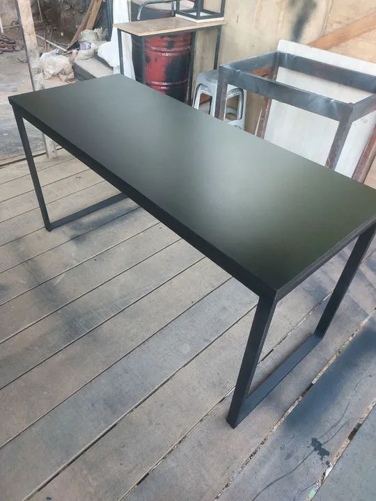 Mesa de Jantar Moderna com Tampo Branco - Foto 4