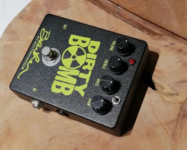 Dirty Bomb Distortion Pedal - Barber - Instrumentos musicais 