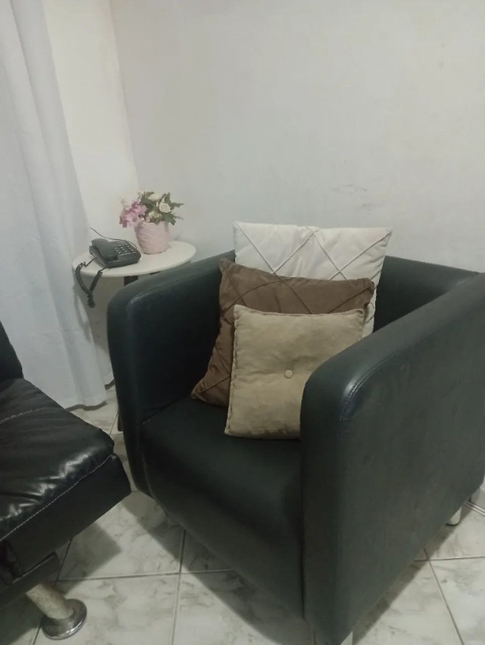 Poltrona corino preta