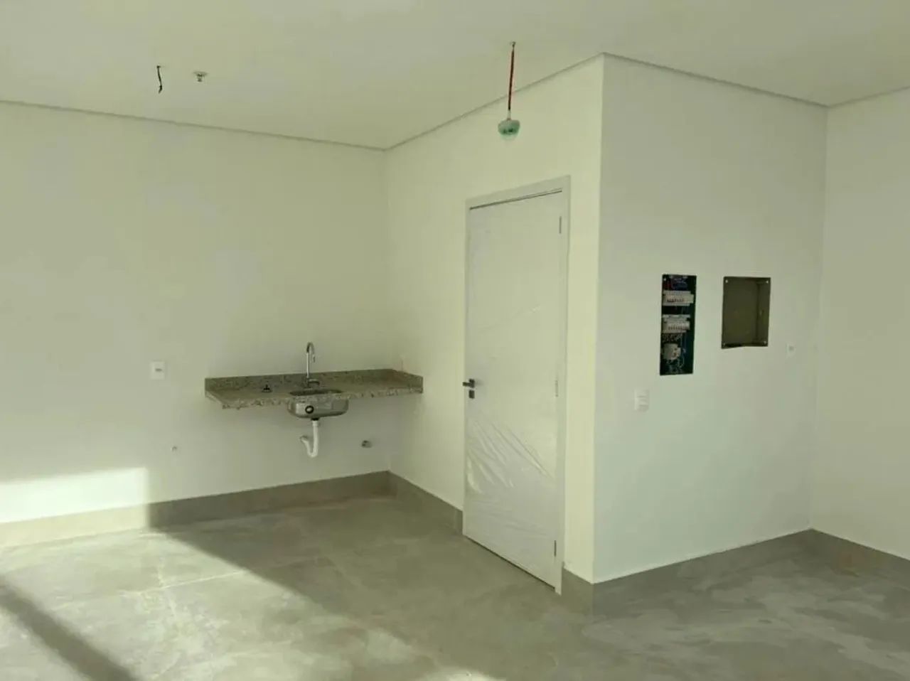ATSUSHI YOSHII TOWER | Loja Comercial para Locação com 50m² por R$5.900,00  Gleba Palhano, - Foto 8