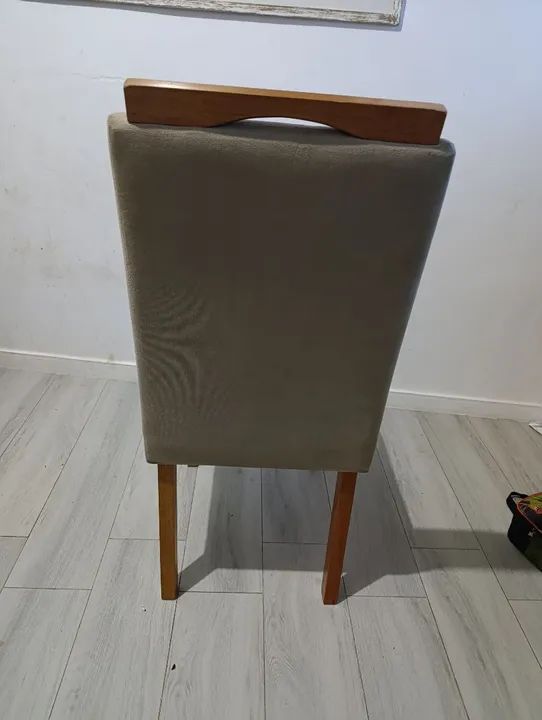 Jogo de 6 cadeiras. - Foto 2