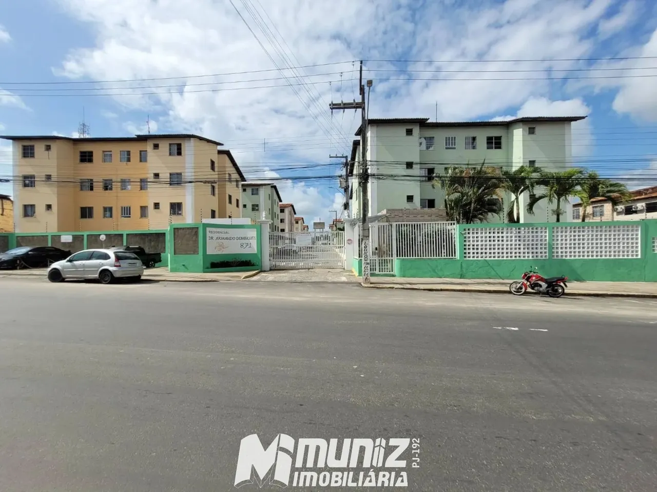 Oportunidade de Aluguel: Apartamento No Condomínio Armando Domingues - Bairro Bugio