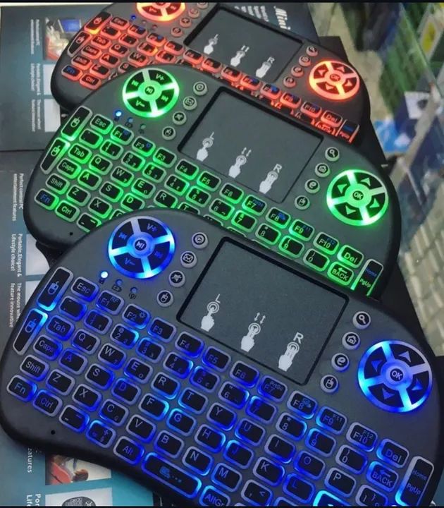 Teclado Bluetooth com Touchpad para Smart TV, PC, Celular