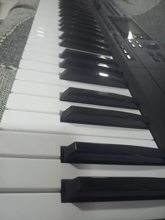 Teclado korg i3 music 