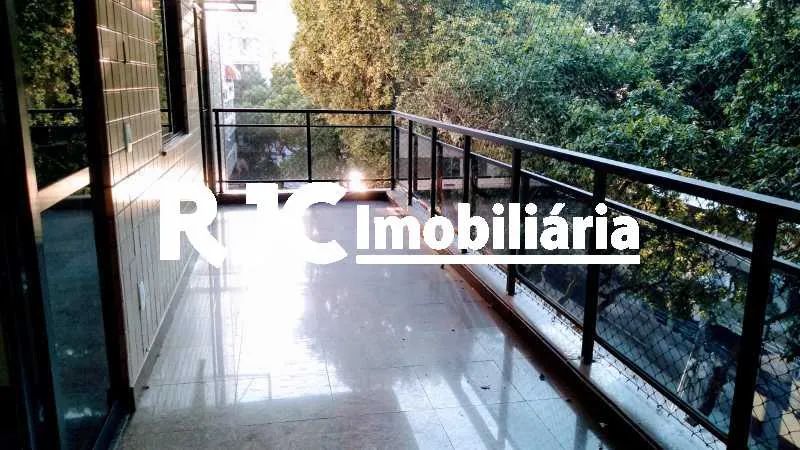 Apartamento para venda possui 130 metros quadrados com 3 quartos em Tijuca - Rio de Janeir - Foto 4