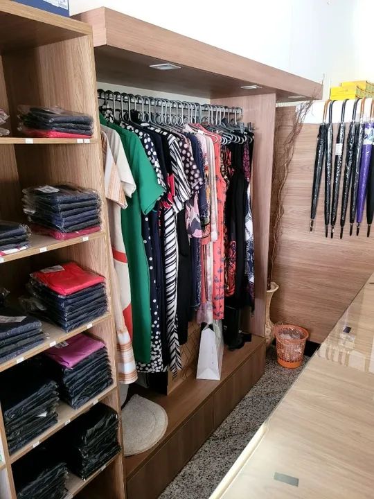 Expositor de Roupas para Loja - Móveis Planejado - Foto 2