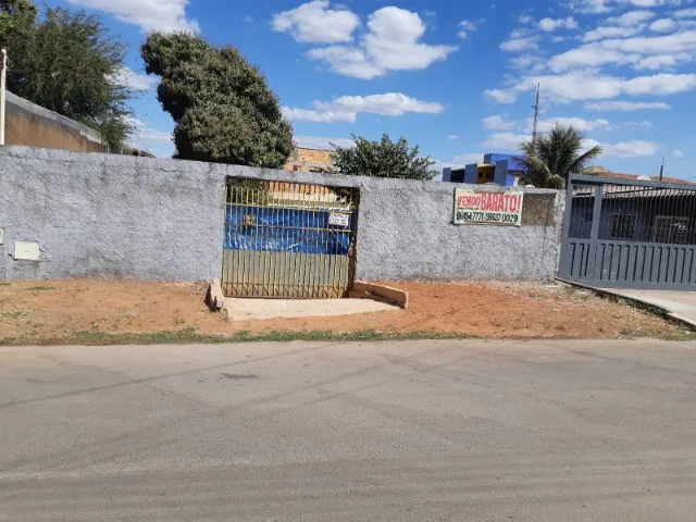 Vendo Casa no Centro do Pedregal Lote 360m²