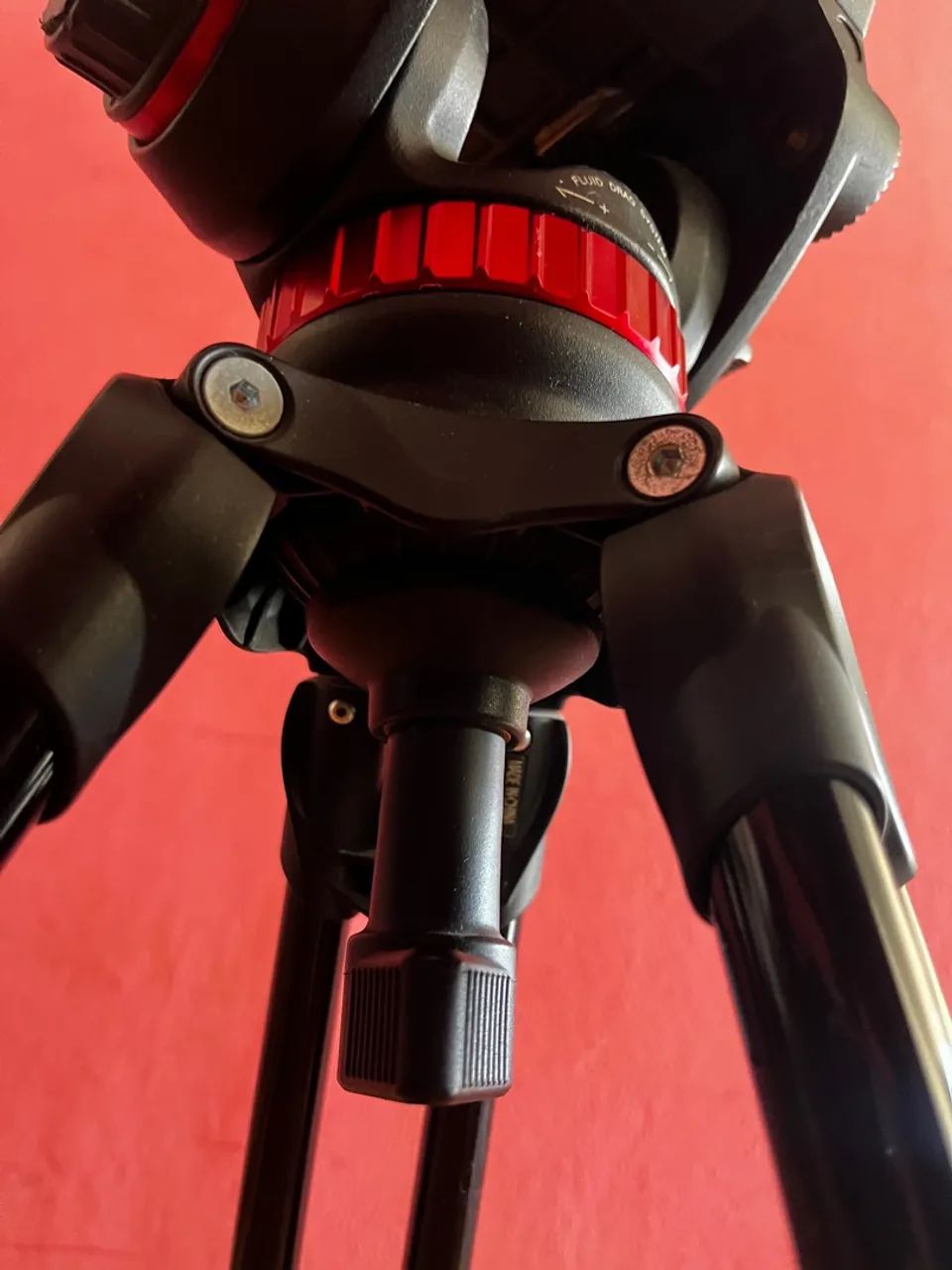 Tripé Manfrotto MVT502AM - Profissional - Foto 3