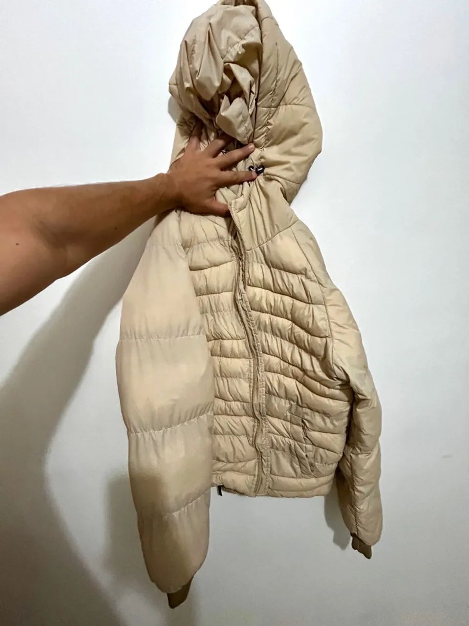 Jaqueta Puffer Bege com Capuz Masculina - Foto 5