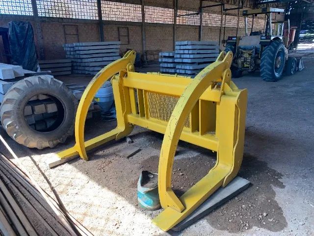 Pinça P/carregadeira - Foto 3