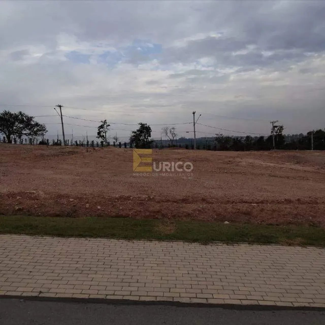 Terreno em Condomínio à venda no Residencial Vila das Acácias em Jundiaí/SP