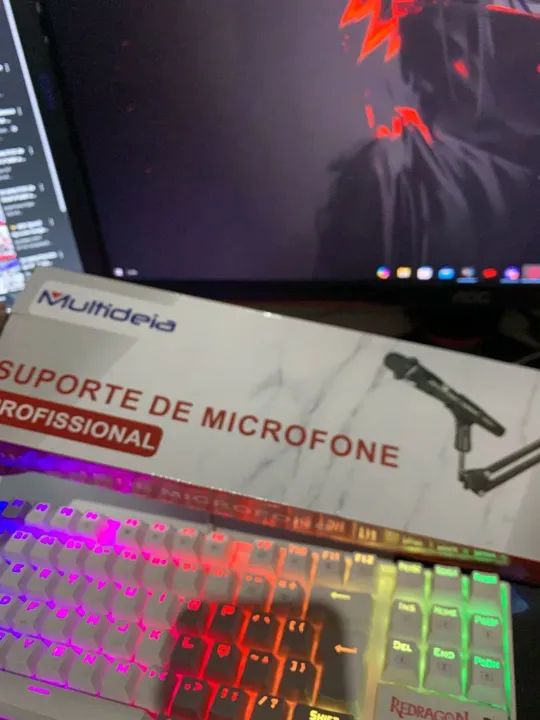 Suporte de Microfone Profissional