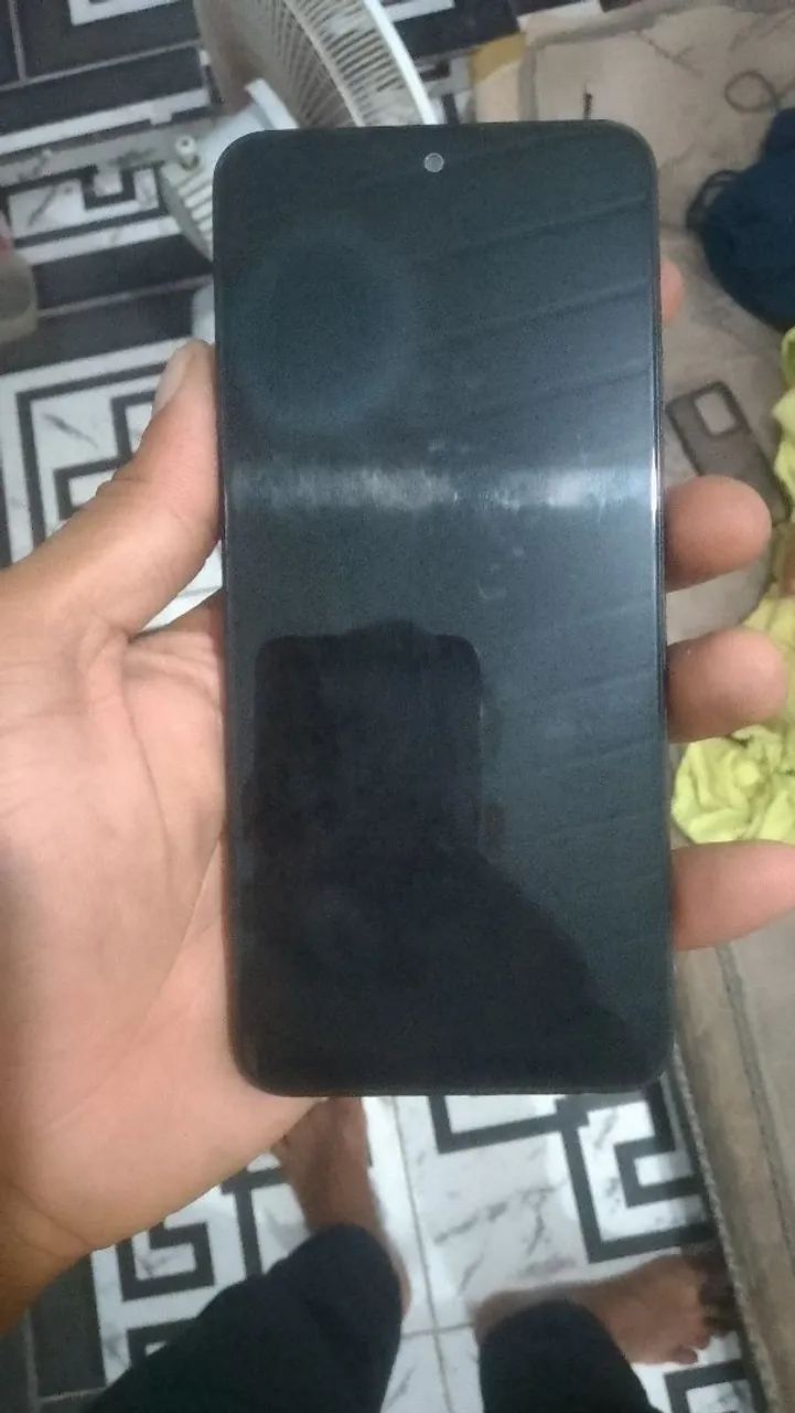 Redmi note 12 em perfeito estado, saúde da bateria boa.