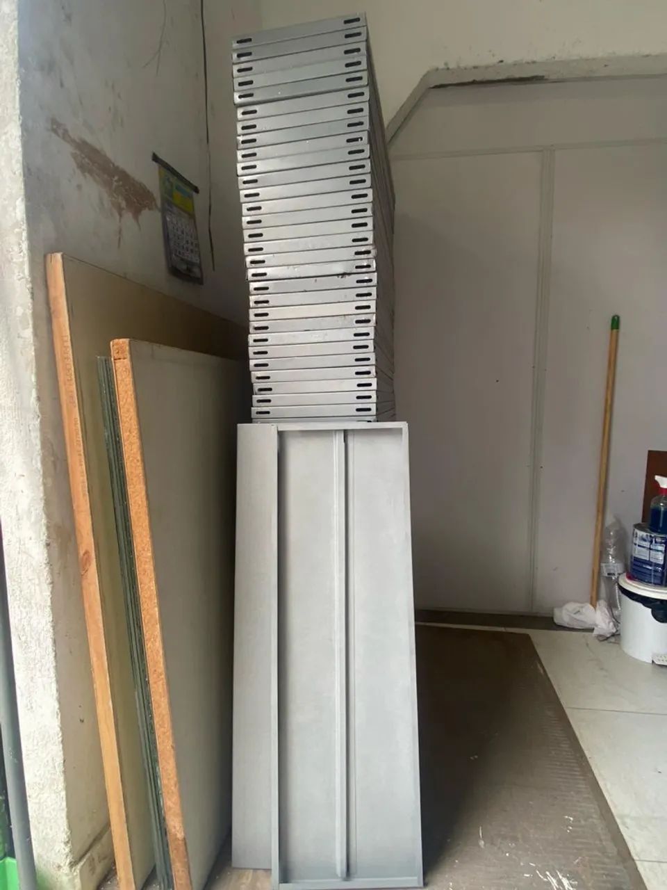 Estantes de aço para escritório - Foto 3