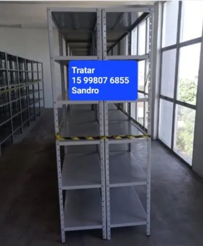 Prateleiras industriais 