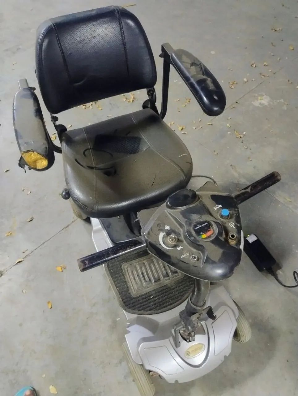 Scooter elétrica - Cadeira motorizada  - Foto 2