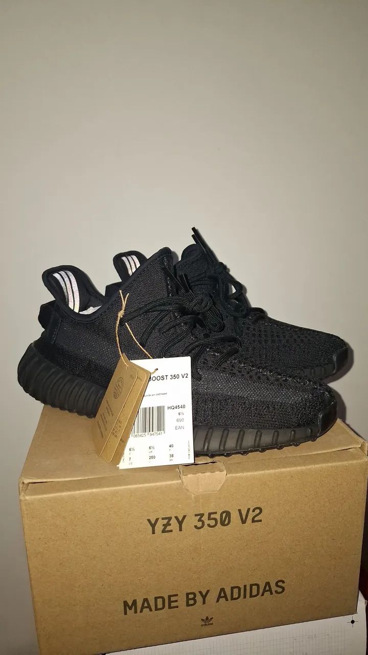 Tênis Adidas Yeezy Boost 350 V2 Preto Calçados Jardim Pirituba