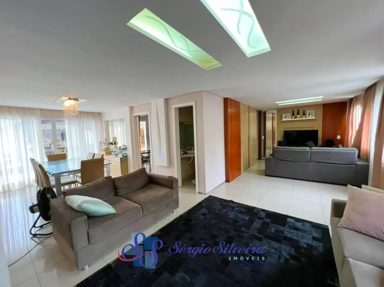 Casa à venda no bairro Cidade dos Funcionários - Fortaleza/CE