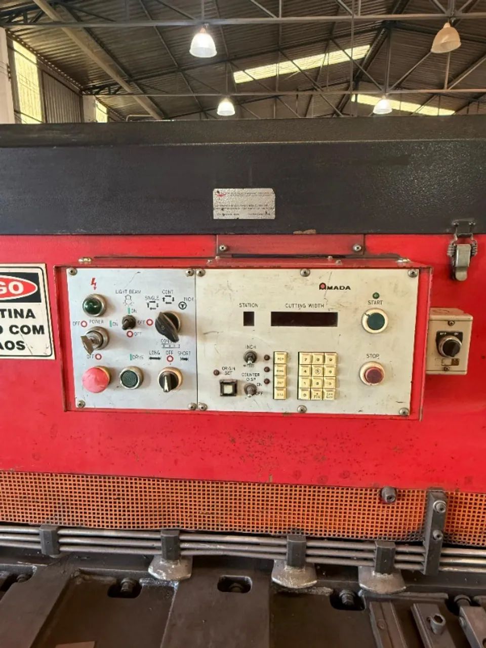 Guilhotina Amada CN - Foto 3