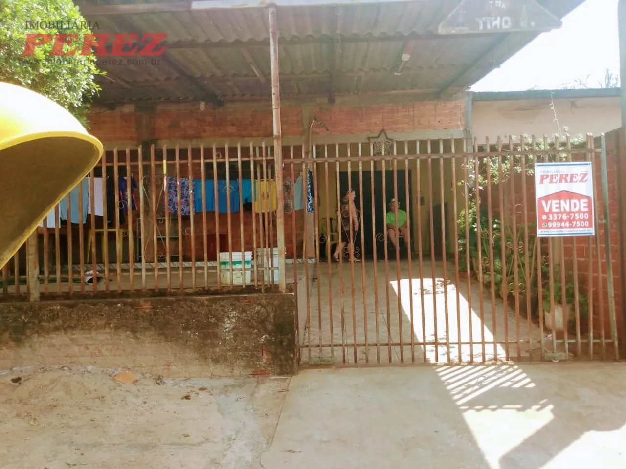 A Imobiliária Perez oferece à você mais uma ótima oportunidade de casa para venda em Londr