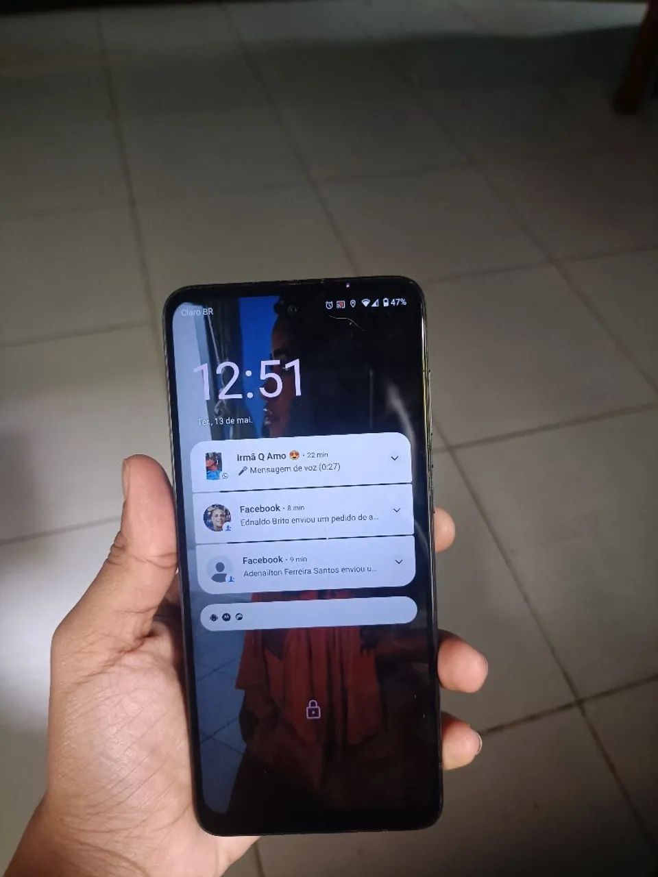 Ótimo estado, nenhum problema, é o Moto G22 coloquei errado 