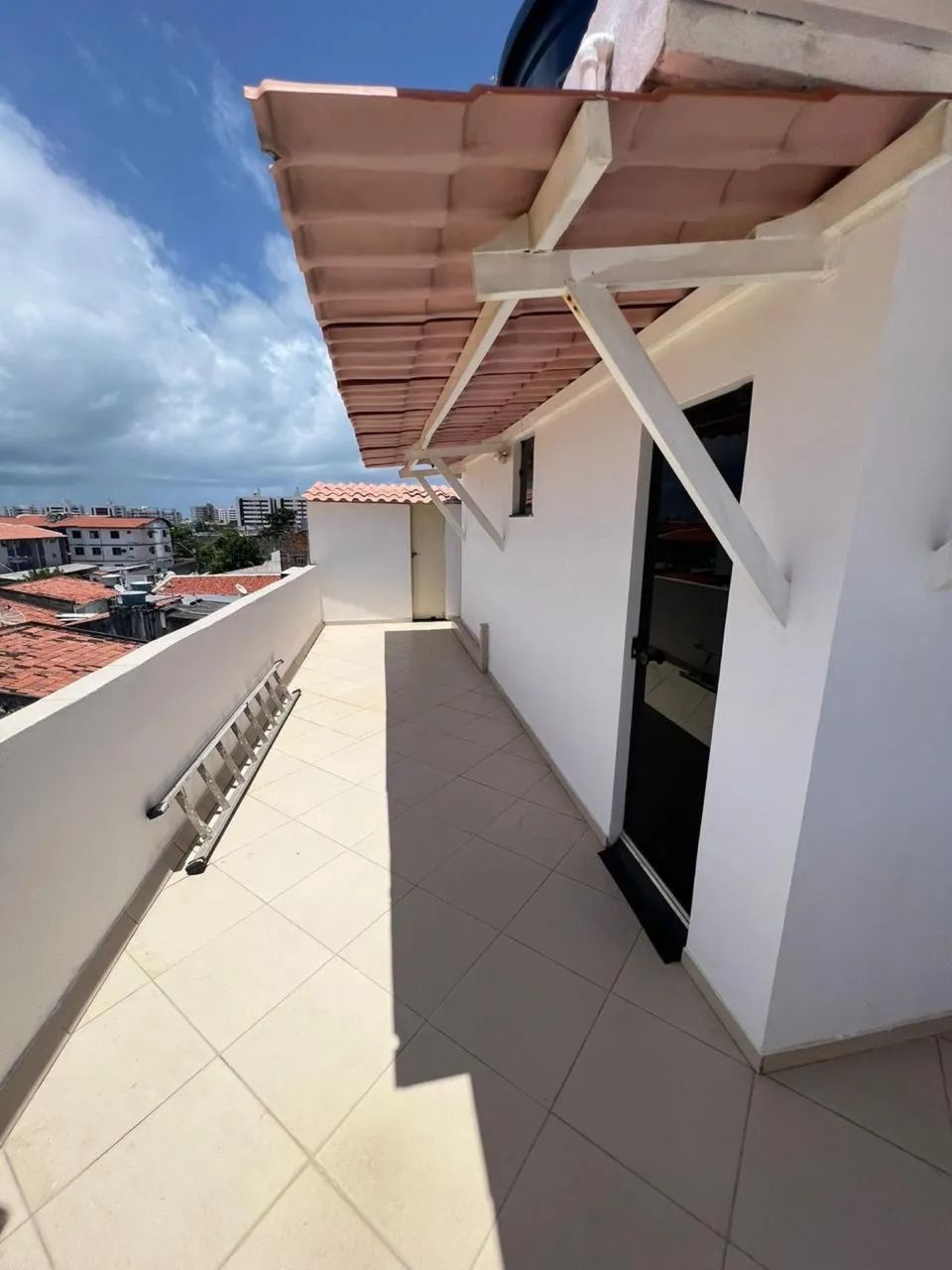 Oportunidade: vende-se Predio comercial + 18 kitinetes - Foto 2