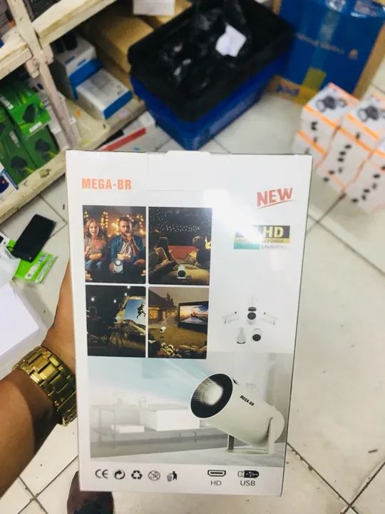 Projetor Portátil 4K HD MEGA-BR PRO-9101 - Foto 2