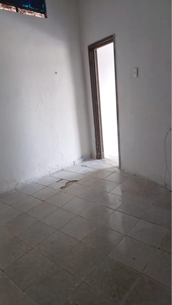 Alugo casa no Alecrim