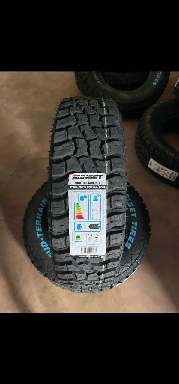 Pneu Mud Terrain Sunset LT235/75R15 6PR 104/101Q