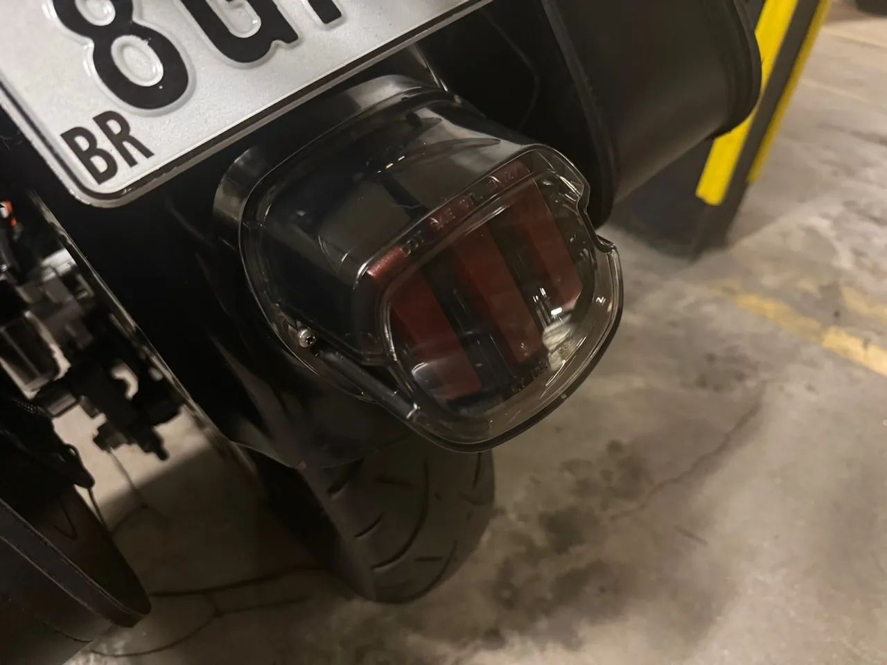 Harley Davidson Sportster XL 883 Custom - Impecável customizada - Foto 3