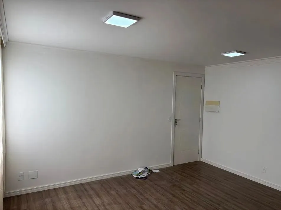 Apartamento com 2 Quarto(s) e 1 banheiro(s) para Alugar, 48 m² por R$ 2100 / Mês