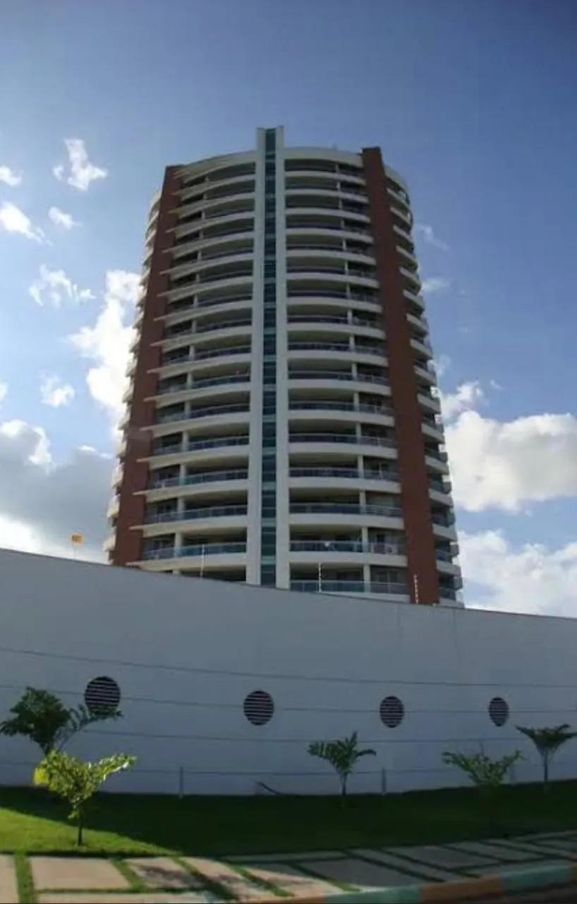 Apartamento para venda tem 169 metros quadrados com 4 quartos em Caçari - Boa Vista - RR