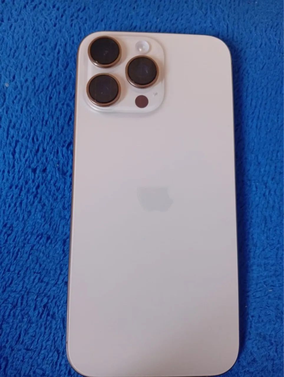 IPHONE 16 pro max  - Foto 4