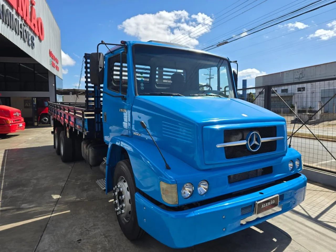 MERCEDES-BENZ MB 1620 ANO 2003 TRUCK CARROCERIA ALEMÃO CAMINHÕES ITAPETININGA  - Foto 8