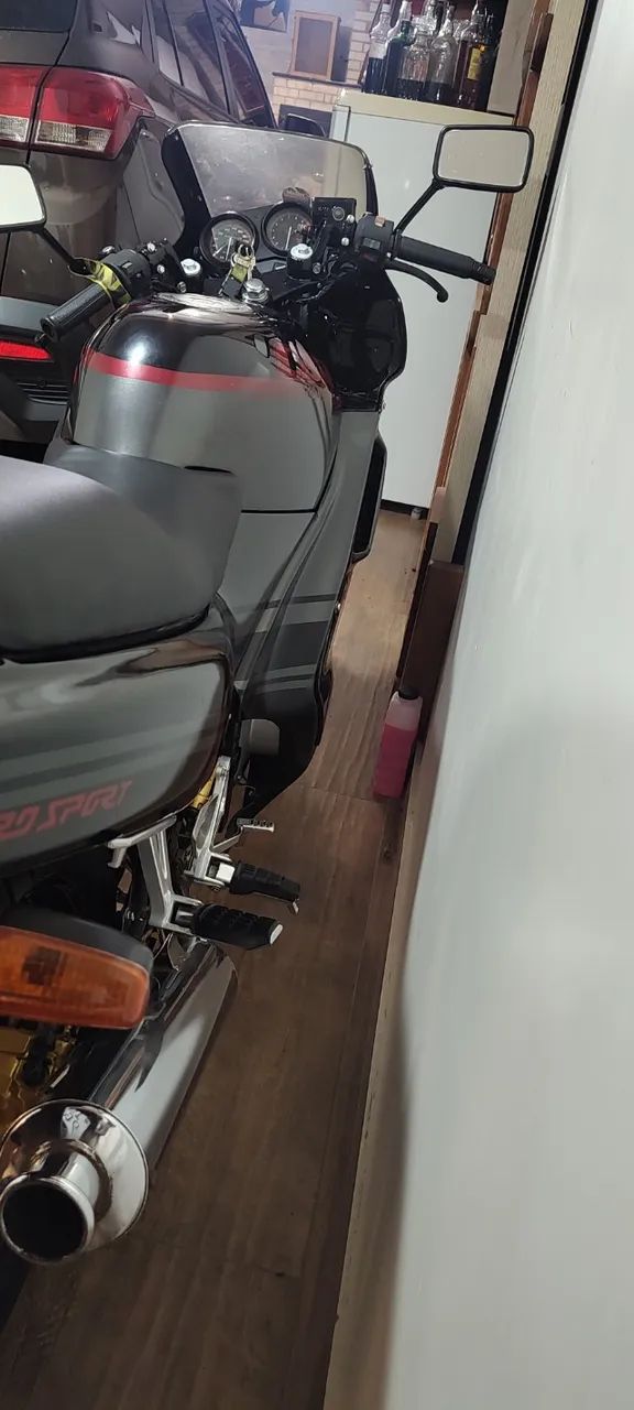 Vendo CBR 450,ano 1989 - Foto 4