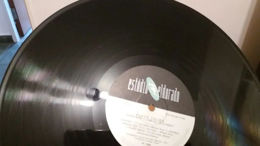 LP - Black Uhuru - LEIA O ANÚNCIO - Foto 4