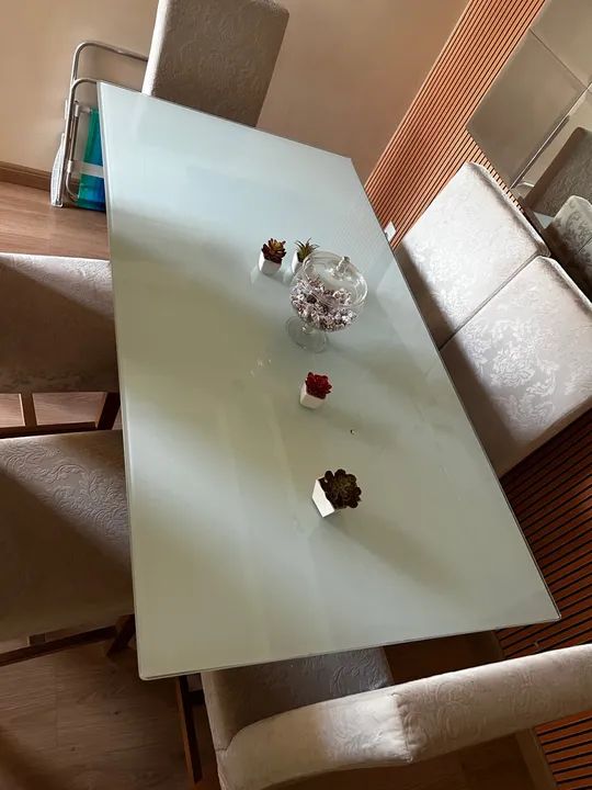 Mesa de Jantar em Madeira com 6 Cadeiras - Foto 3