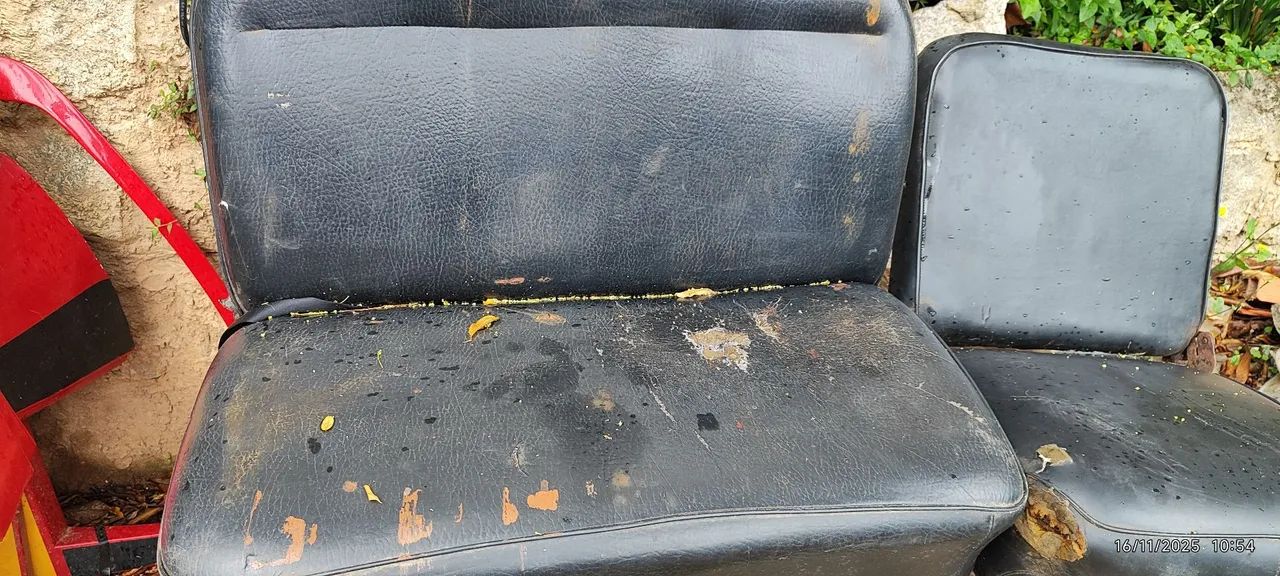 Vendo banco usado para Jeep Willys