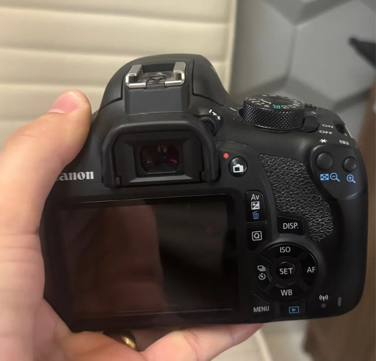 Câmera Canon EOS Rebel T6 - Foto 6