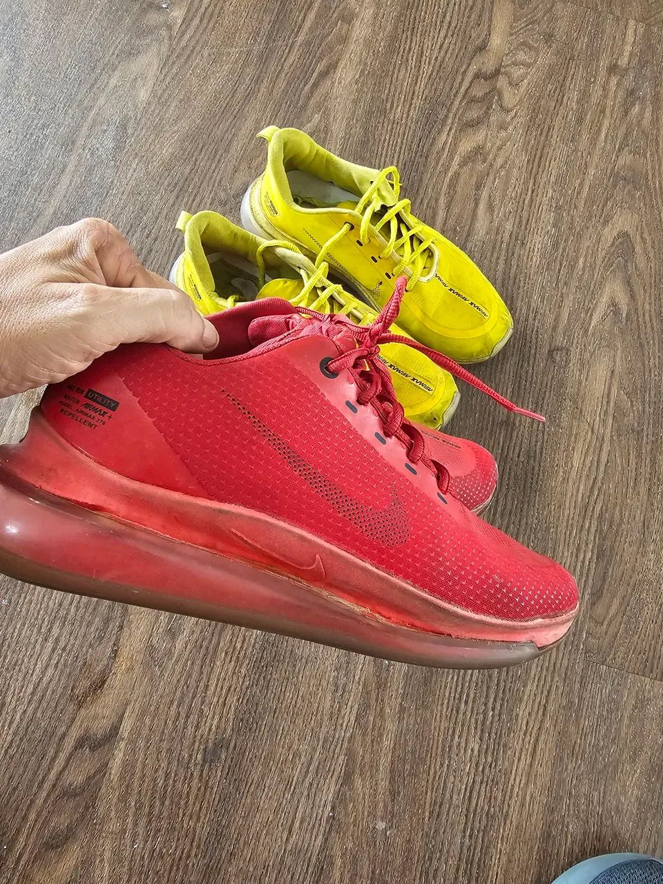 Tênis Nike 720 Vermelho e amarelo 100,00