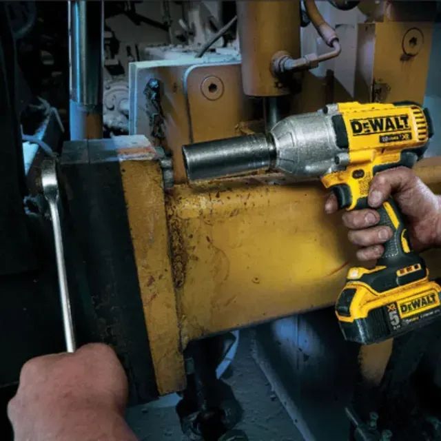 Chave de Impacto 3/4 Pol. sem Bateria e Carregador DEWALT-DCF897B-B3 - Foto 3