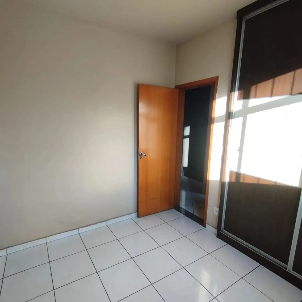 Excelente Apartamento c/03 qrtos no Bairro Eldorado - Contagem - MG - Foto 5