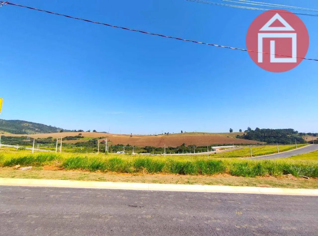 Terreno com Leve Declive com Vista Panorâmica em Condomínio Fechado, 454 m² por R$ 350.000